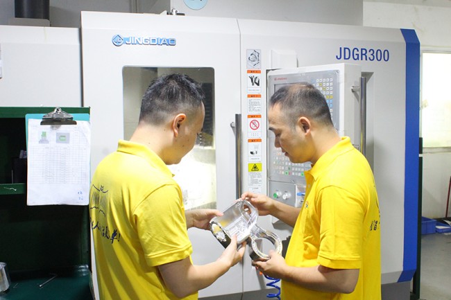 CNC 加工质量控制：一份实用的检测指南